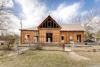 1521 S Mesquite, San Antonio, TX 78210