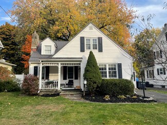 306 Larchmont Rd, Elmira, NY 14905