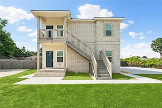 32 Ashton Cox Dr Unit B, Gretna, LA 70053