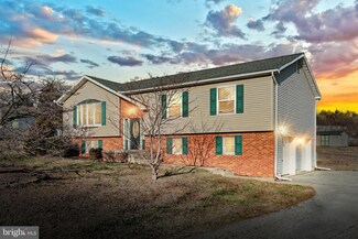 306 Paules Ct, Red Lion, PA 17356