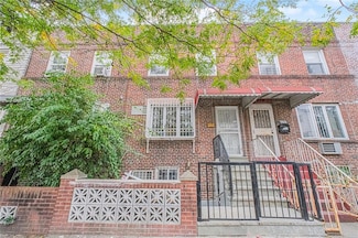 582 Bay Ridge Ave, Brooklyn, NY 11220