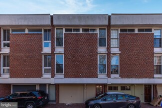 14 University Mews, Philadelphia, PA 19104