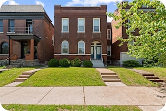 3438 Wyoming St, Saint Louis, MO 63118