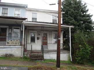 824 A St, Danville, PA 17821