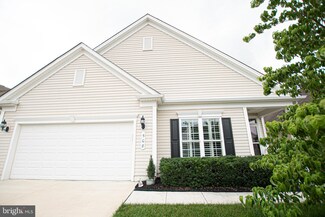 508 Clubside Dr, Taneytown, MD 21787