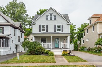 6 Deland Park A, Fairport, NY 14450