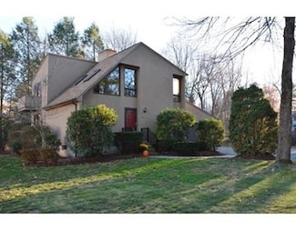 556 Burts Pit Rd, Florence, MA 01062