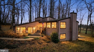 7145 Leeton Ridge Rd, Warrenton, VA 20186