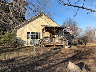 47 W 96, Greenfield, MO 65661