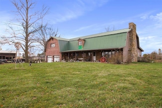 1045 S High St, Mountain Grove, MO 65711