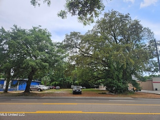 0 Pass Rd, Biloxi, MS 39531