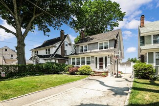 25 Morrison Ave, Staten Island, NY 10310