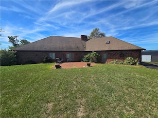 1404 Radio Dr, Rural Retreat, VA 24368