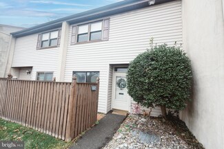 6 Hunters Way Unit 6, Hatboro, PA 19040