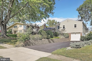 608 Gawain Rd, Plymouth Meeting, PA 19462