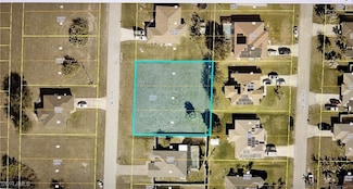 2817 NE 1st Place, Cape Coral, FL 33909