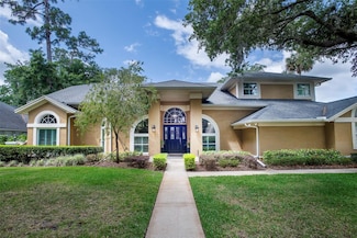 4819 Shoreline Cir, Sanford, FL 32771