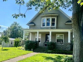 9195 E Market Rd, Pittsford, MI 49271