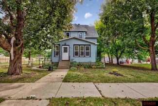 611 611 6th St, Nicollet, MN 56074