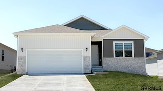 7232 S 204th Ave, Gretna, NE 68028
