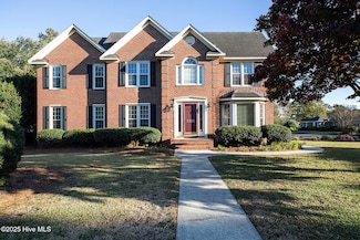 3325 Amber Dr, Wilmington, NC 28409