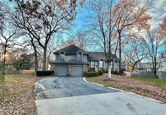 10314 W 48th St, Shawnee, KS 66203