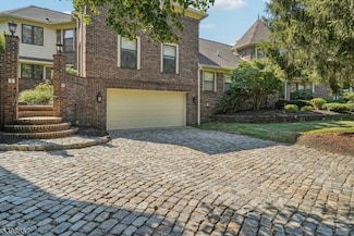 2 Casper Ct Unit 13EE, Florham Park, NJ 07932