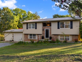 122 Glenwood Ave, Bulls Gap, TN 37711