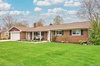 932 E Genesee St, Frankenmuth, MI 48734