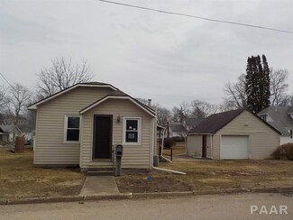 418 S School St, Lacon, IL 61540