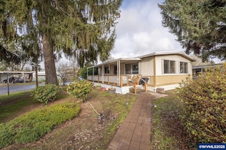 1905 Waverly Dr SE, Albany, OR 97322