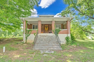 182 Sunset Ave, Troutville, VA 24175
