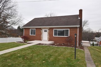 897 Dorothea St, Baden, PA 15005