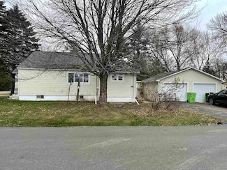 401 2nd St, Withee, WI 54498