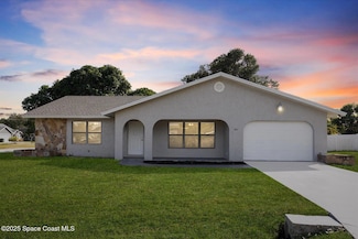 402 SW Sansom Ln, Port Saint Lucie, FL 34953