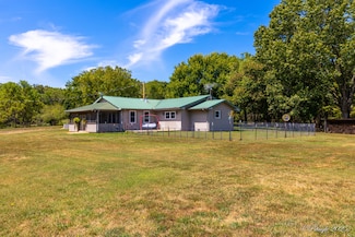 Hc 73 Box 720, Drury, MO 65638