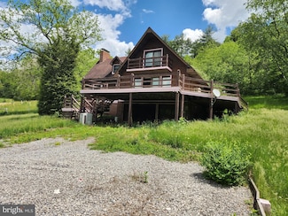 1422 Big Run Rd, Everett, PA 15537