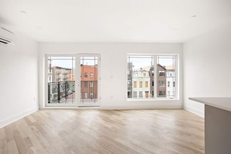 571 Lafayette Ave, Brooklyn, NY 11205