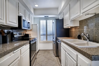 1415 N Sunrise Way Unit 49, Palm Springs, CA 92262