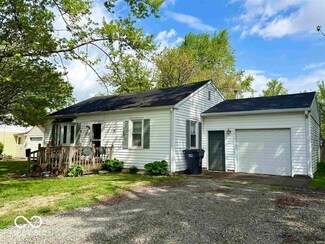212 Vasbinder Dr, Anderson, IN 46017