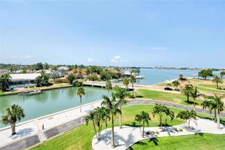 4900 Brittany Dr S Unit 504, Saint Petersburg, FL 33715