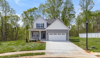 532 Canyon View Ct, Clarksville, TN 37040