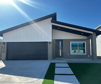 3808 Surmise St, El Paso, TX 79938