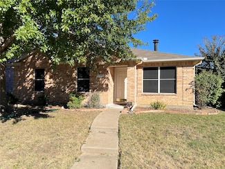 4352 Mesa Dr, Carrollton, TX 75010