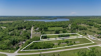 466 Commercial St, Aldrich, MO 65601