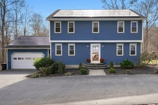 59 Beach St, Millbury, MA 01527
