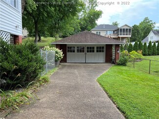 311 8th Ave, Saint Albans, WV 25177