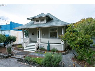 1417 SE 32nd Place, Portland, OR 97214