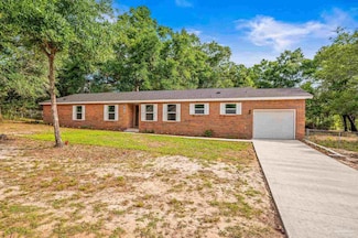 6286 Glendale Dr, Milton, FL 32570