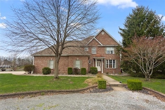 6 N Shore Dr, Worden, IL 62097